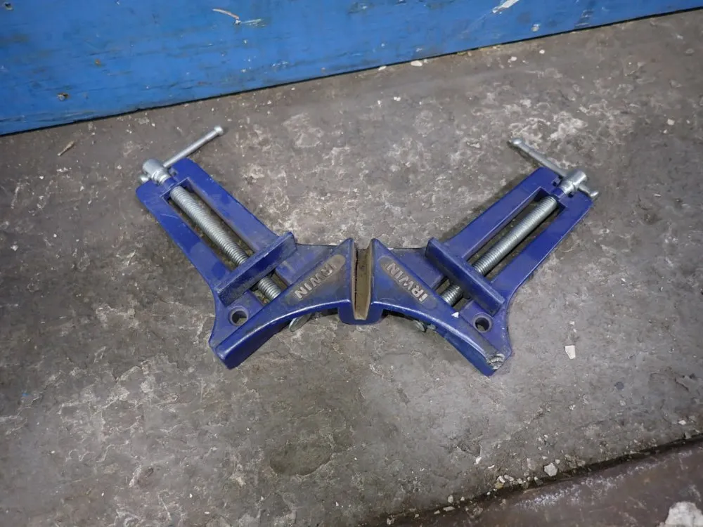 Irwin 3" Corner Vise Clamp