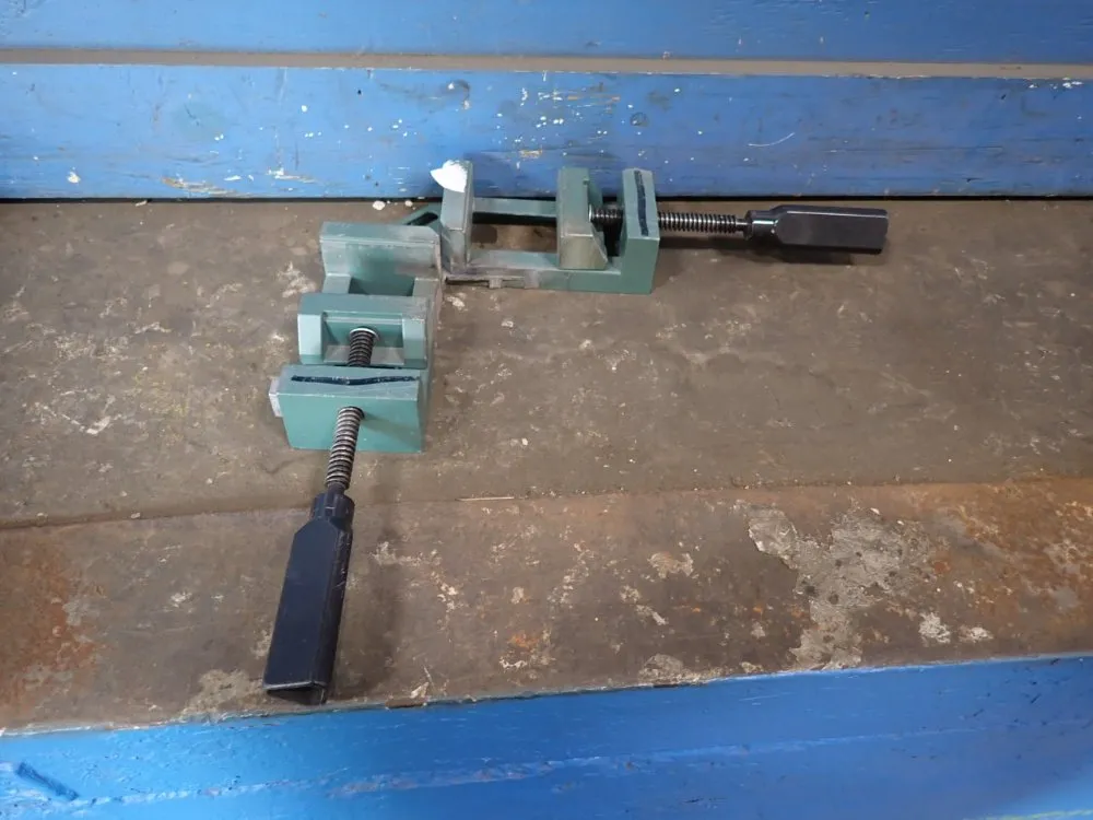 2 1/2" Corner Vise Clamp