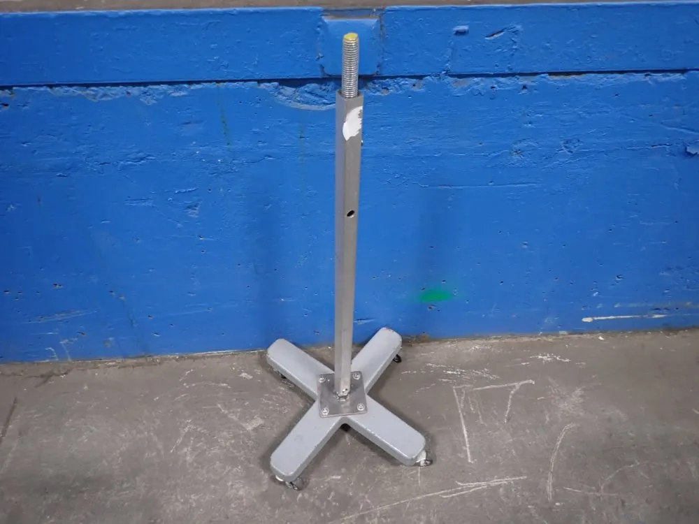 STAND