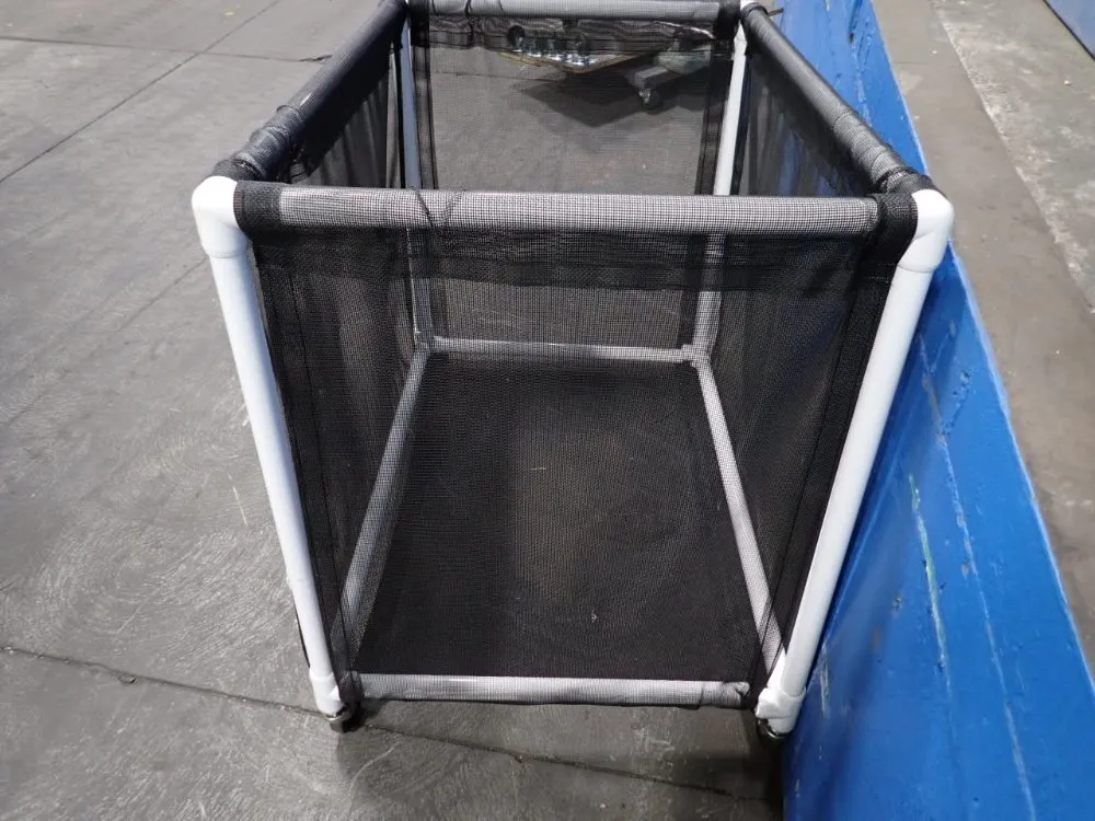 36"x25"x30" Mesh Cage