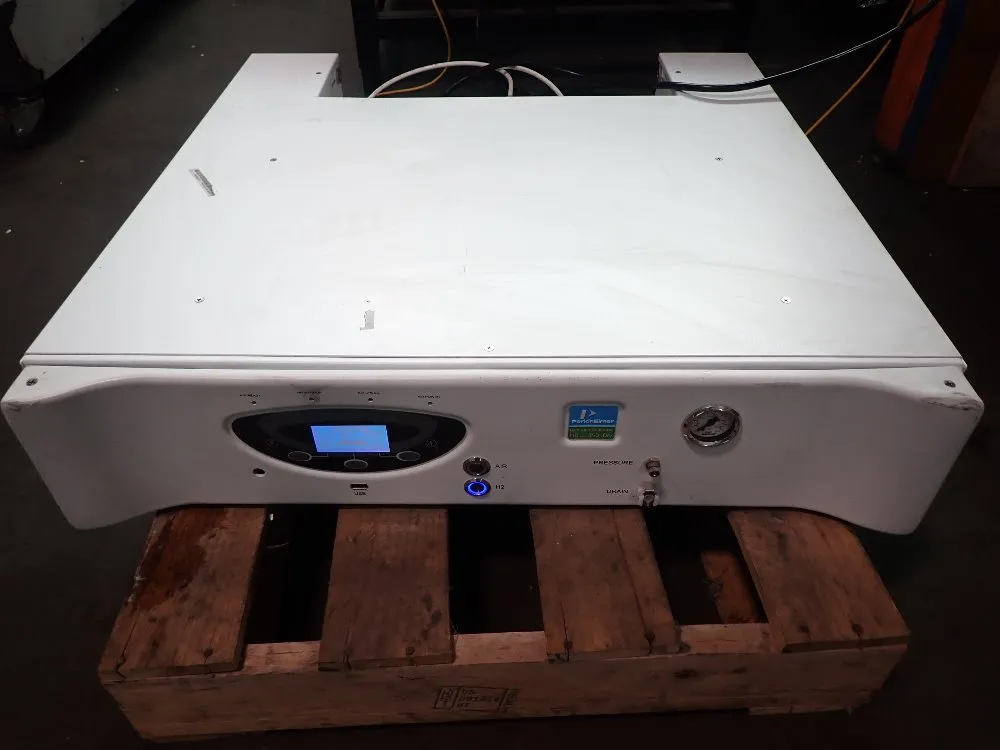 HYDROGEN GENERATOR (POWERS ON)