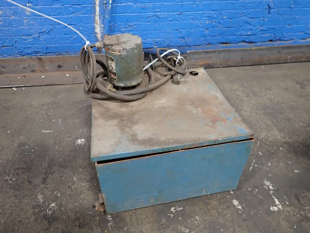 COOLANT PUMP