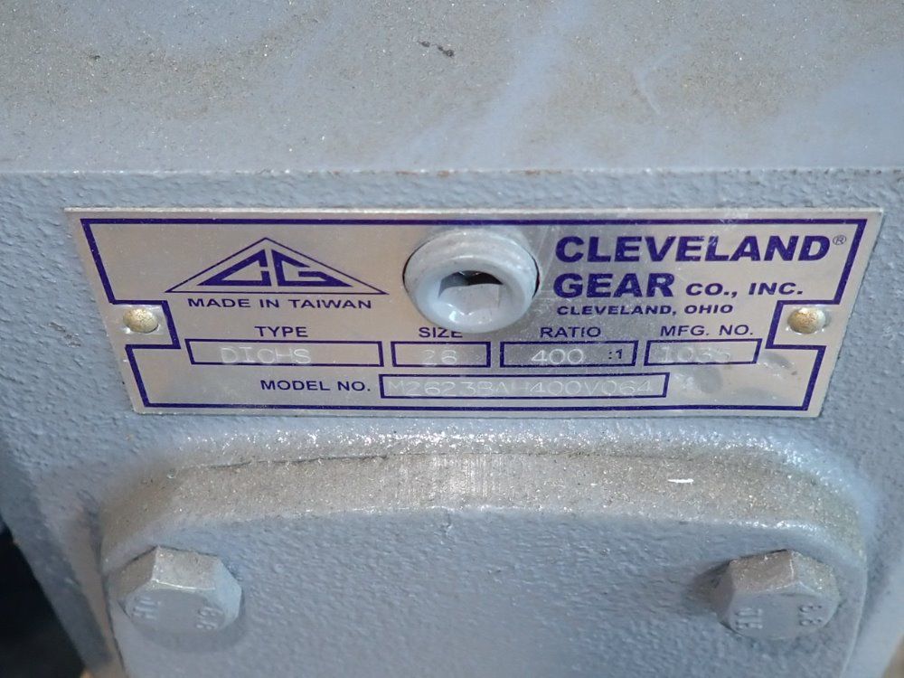 Cleveland Gear Co 400:1 Ratio Gear Reducer - M2623ba-400v064