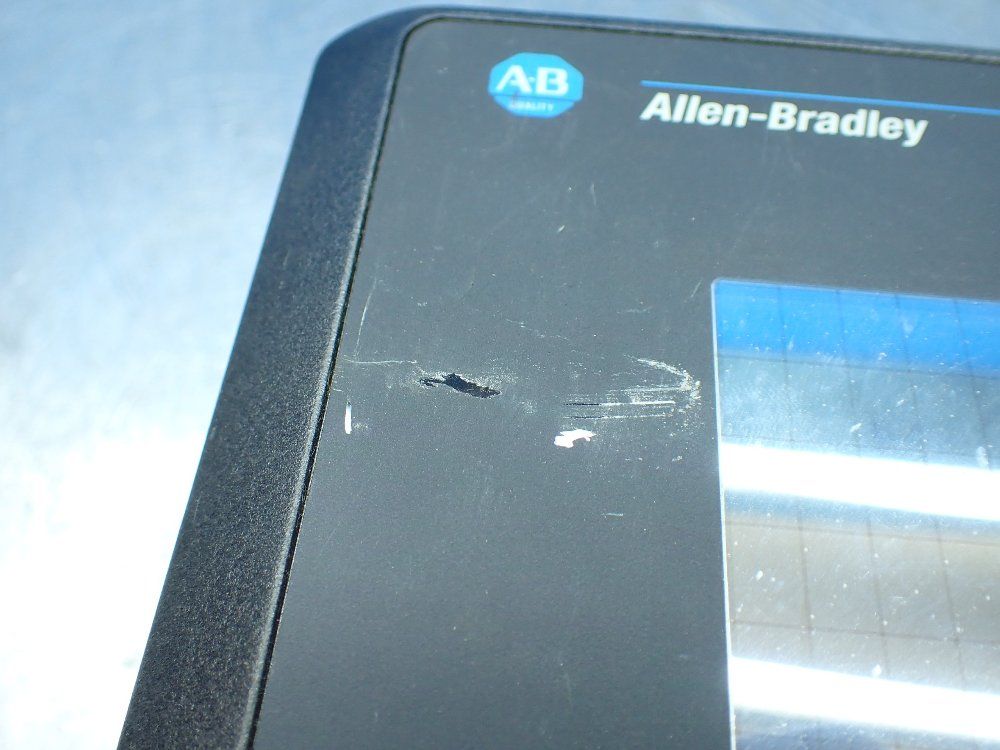 Allen-bradley Panelview 600 Operator Panel - 2711-b6c8l1
