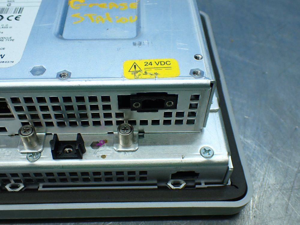 Allen-bradley Panelview Plus Operator Panel - 2711p-t7c4d1