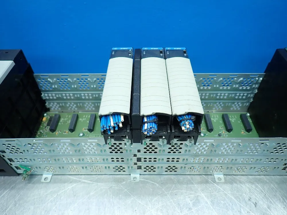 Allen-bradley Controllogix 17-slot Chassis With Psu And I/o Modules - 1756-a17