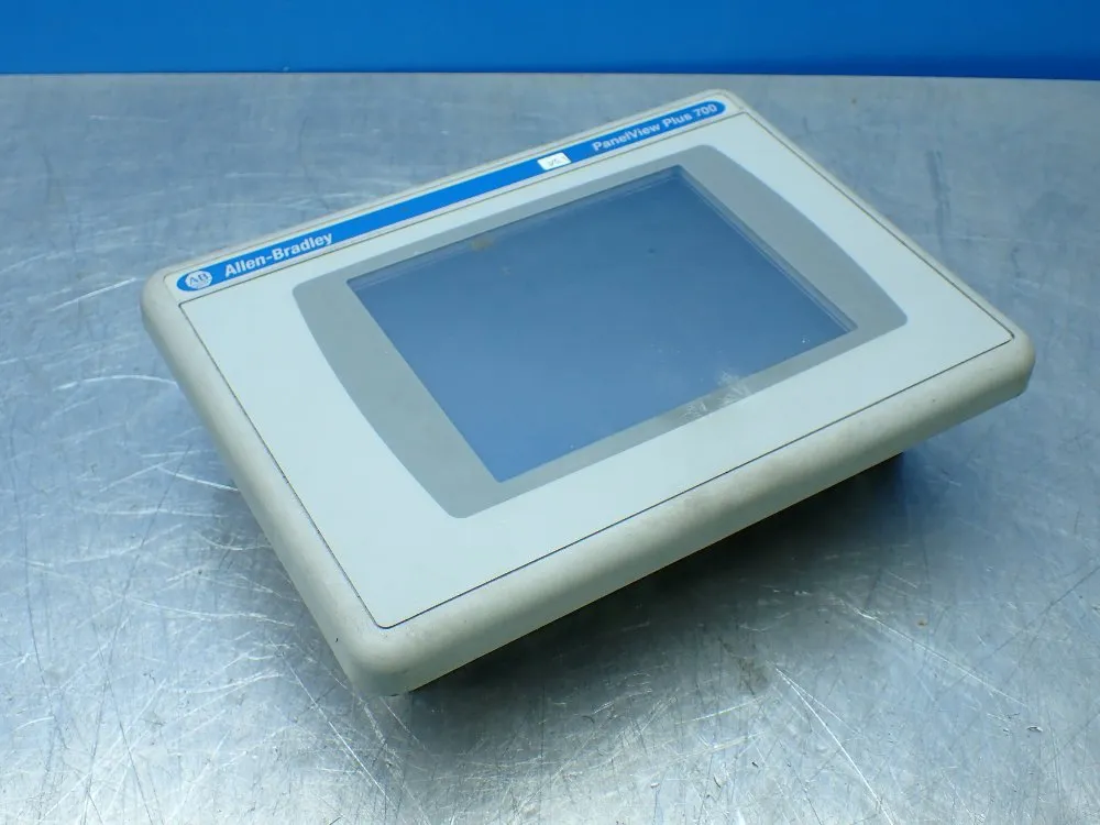 Allen-bradley Panelview Plus Operator Panel - 2711p-t7c4d6