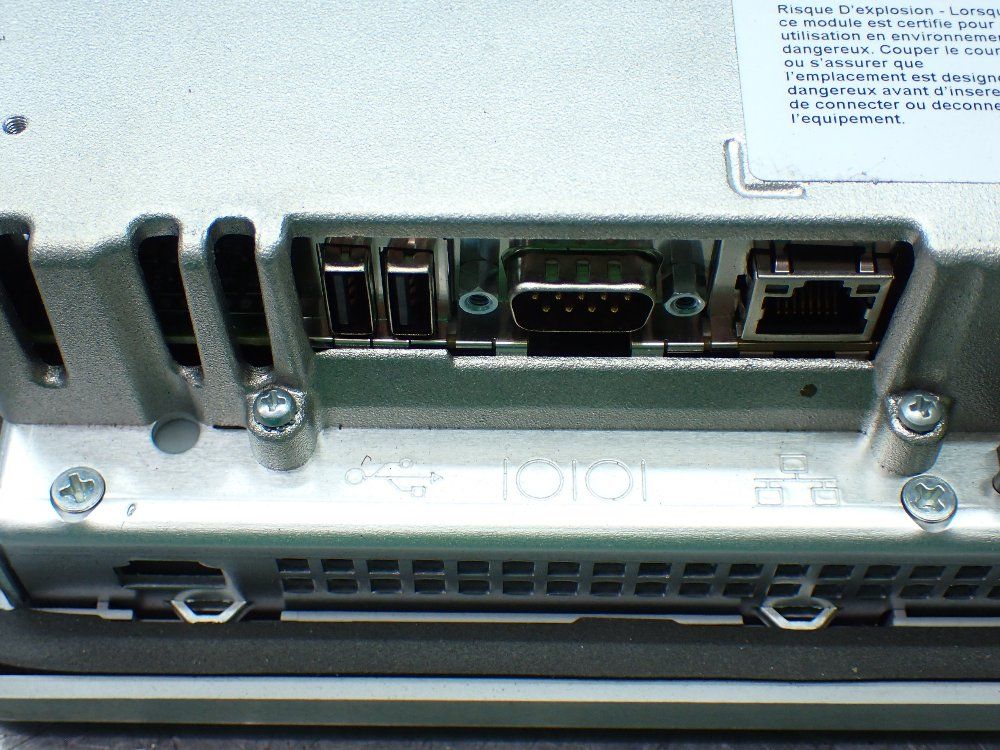 Allen-bradley Panelview Plus Operator Panel - 2711p-t7c4d6