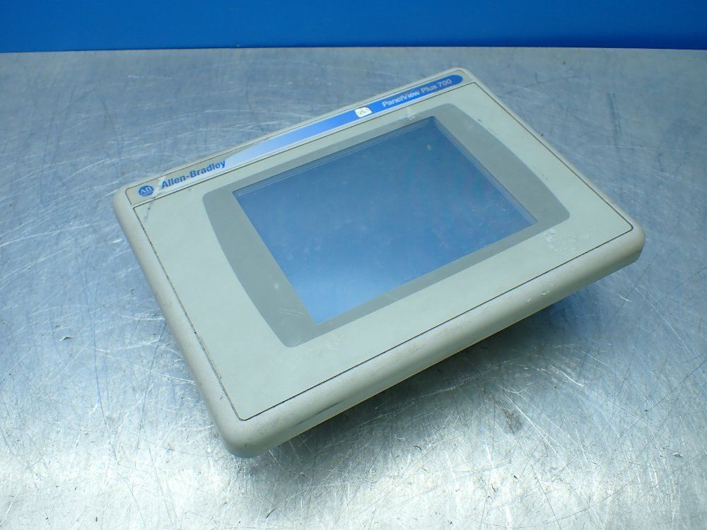 Allen-bradley Panelview Plus 700 Operator Panel - 2711p-t7c4d1