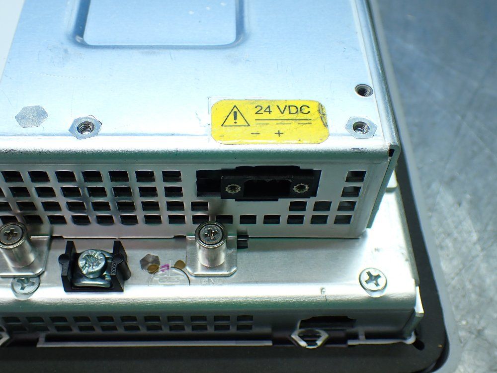 Allen-bradley Panelview Plus 700 Operator Panel - 2711p-t7c4d1