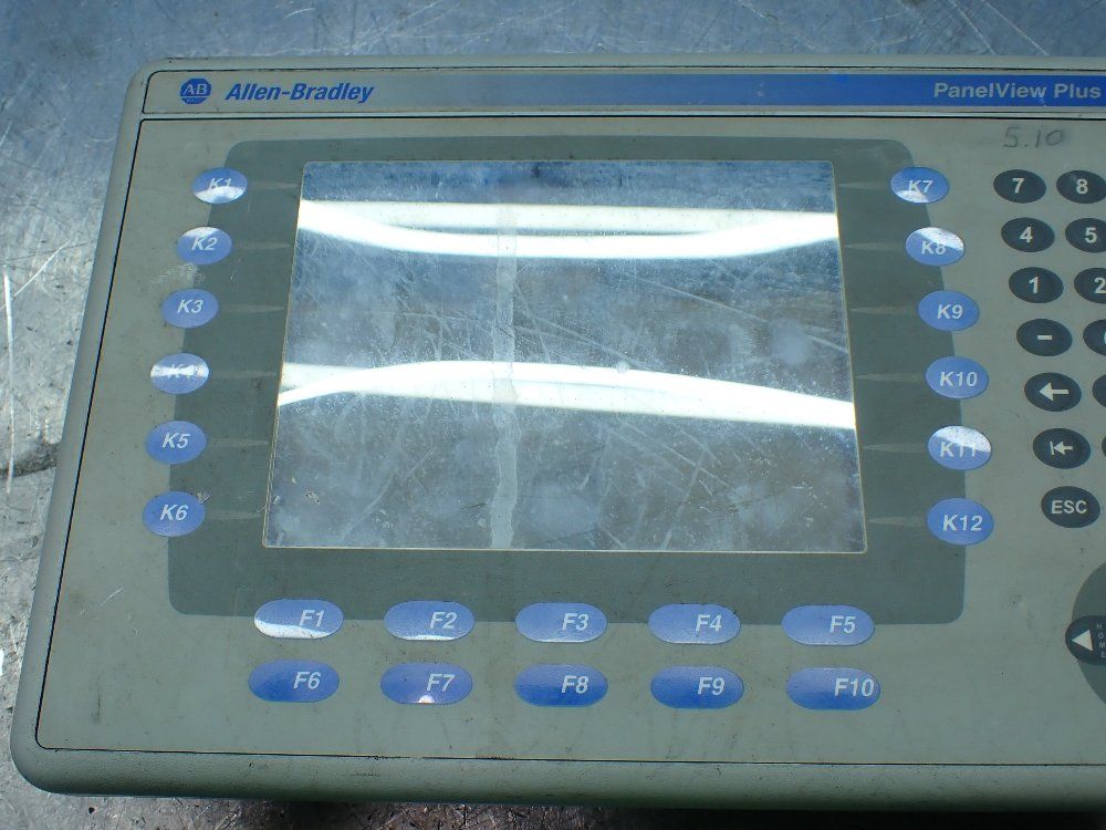 Allen-bradley Panelview Plus 700 Operator Panel. - 2711p-b7c4d1