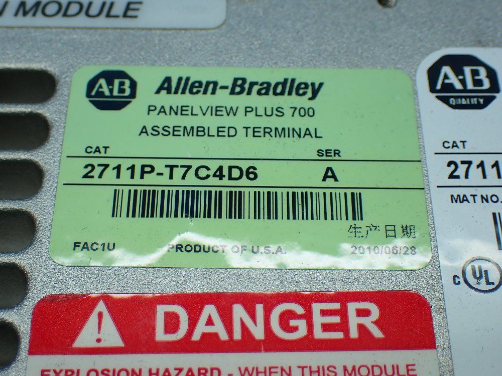 Allen-bradley Panelview Plus 700. Operator Panel - 2711p-t7c4d6