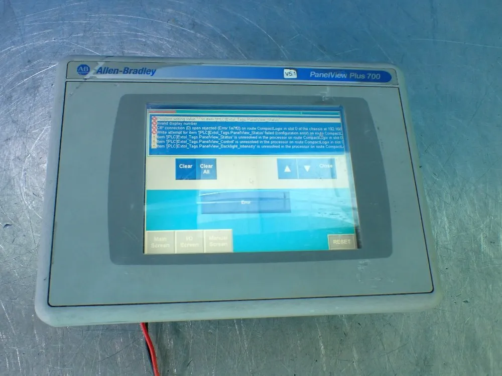 Allen-bradley Panelview Plus 700 Operator Panel Interface. - 2711p-t7c4d6