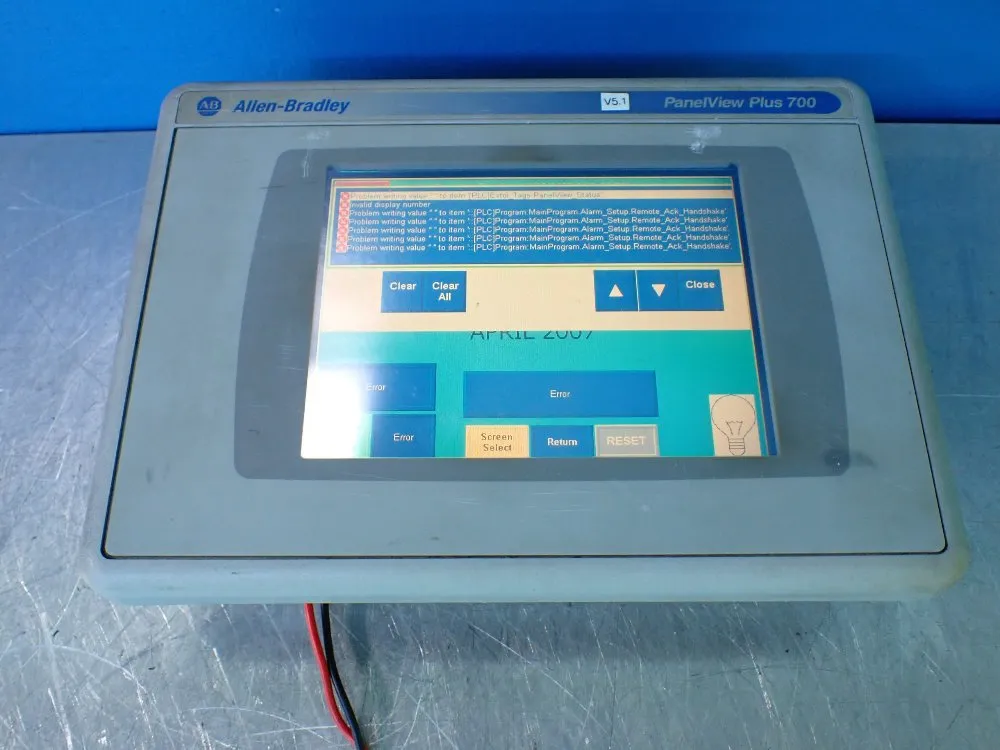 Allen-bradley Panelview Plus 700; Operator Panel - 2711p-t7c4d1