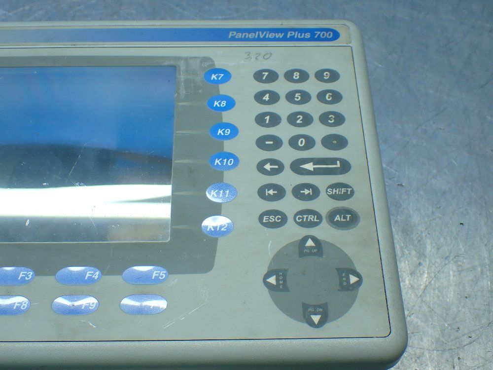 Allen-bradley Panelview Plus 700 Operator Panel Interface . - 2711p-b7c6d2