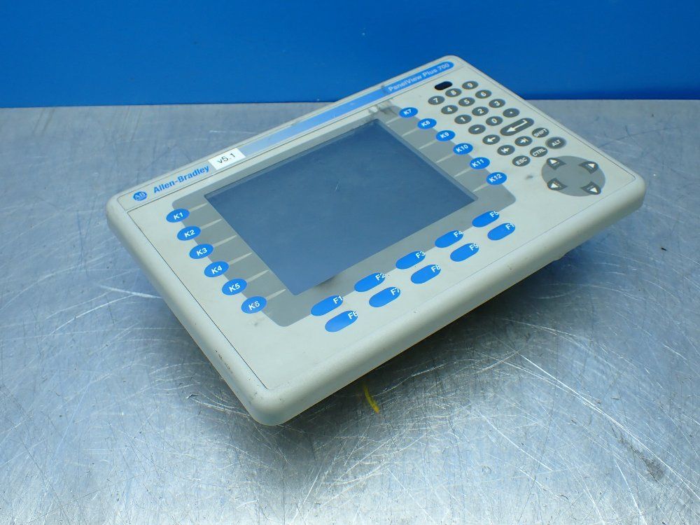 Allen-bradley Panelview Plus, 700 Operator Panel Interface - 2711p-b7c4d1
