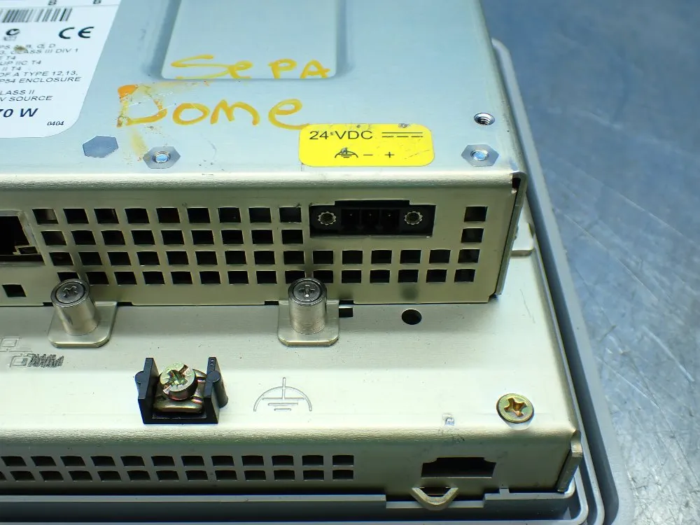 Allen-bradley Panelview Plus, 700 Operator Panel Interface - 2711p-b7c4d1