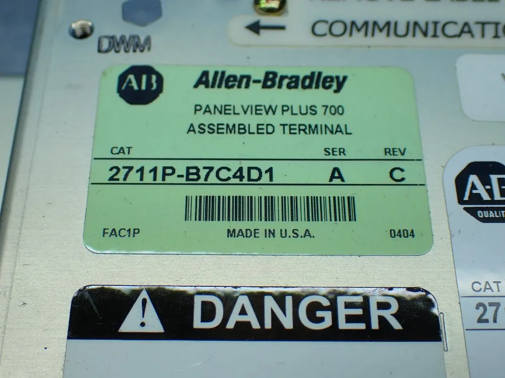Allen-bradley Panelview Plus, 700 Operator Panel Interface - 2711p-b7c4d1