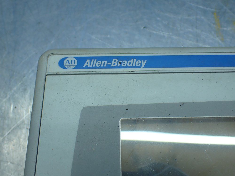 Allen-bradley Panelview Plus 1250 Operator Panel - 2711p-t12c4d8