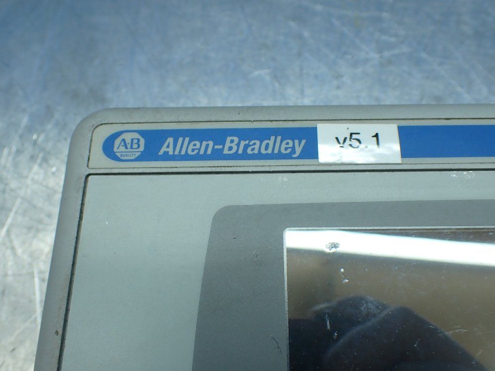 Allen-bradley Panelview Plus 700; Operator Panel Interface - 2711p-t7c4d6