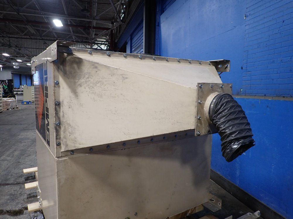 Empire 7.5 Hp Dust Collector - Em2-4