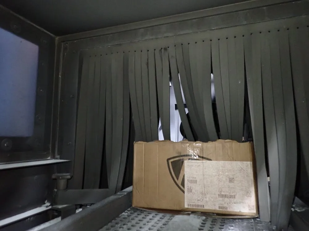 Empire 35" X 80" Media Blaster - Il 4884-rs