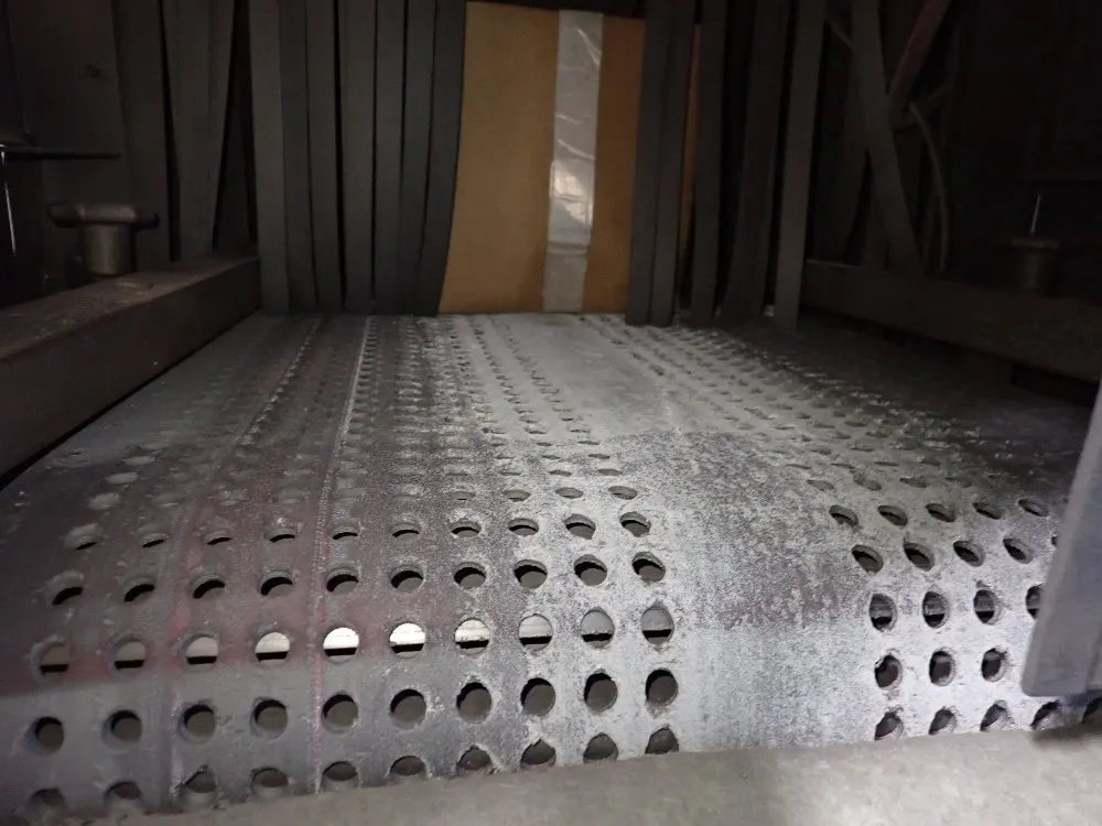 Empire 35" X 80" Media Blaster - Il 4884-rs