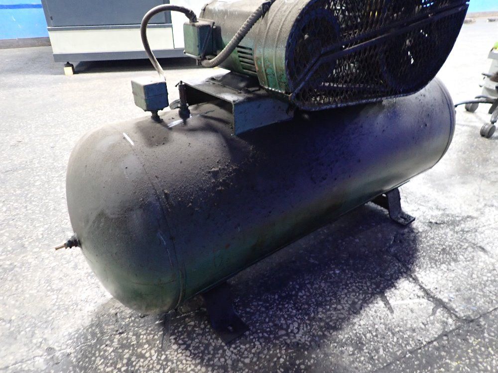 Standard Industrial Air Compressor