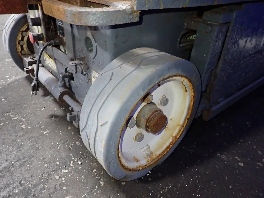 Skyjack 550 Lbs Scissor Lift - Sj111-3219