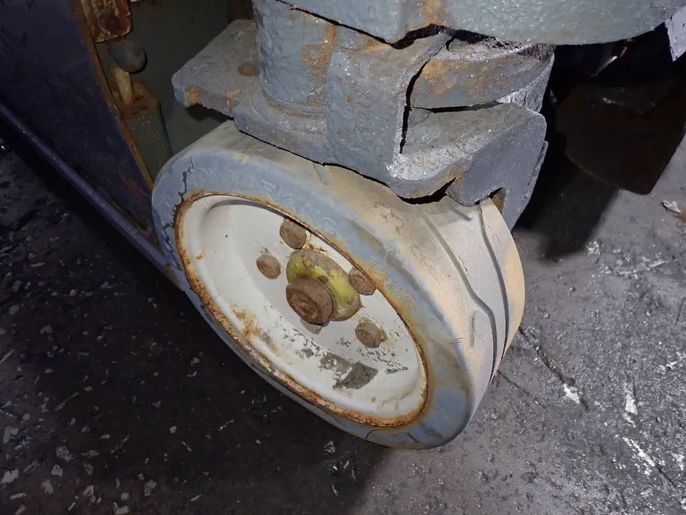 Skyjack 550 Lbs Scissor Lift - Sj111-3219