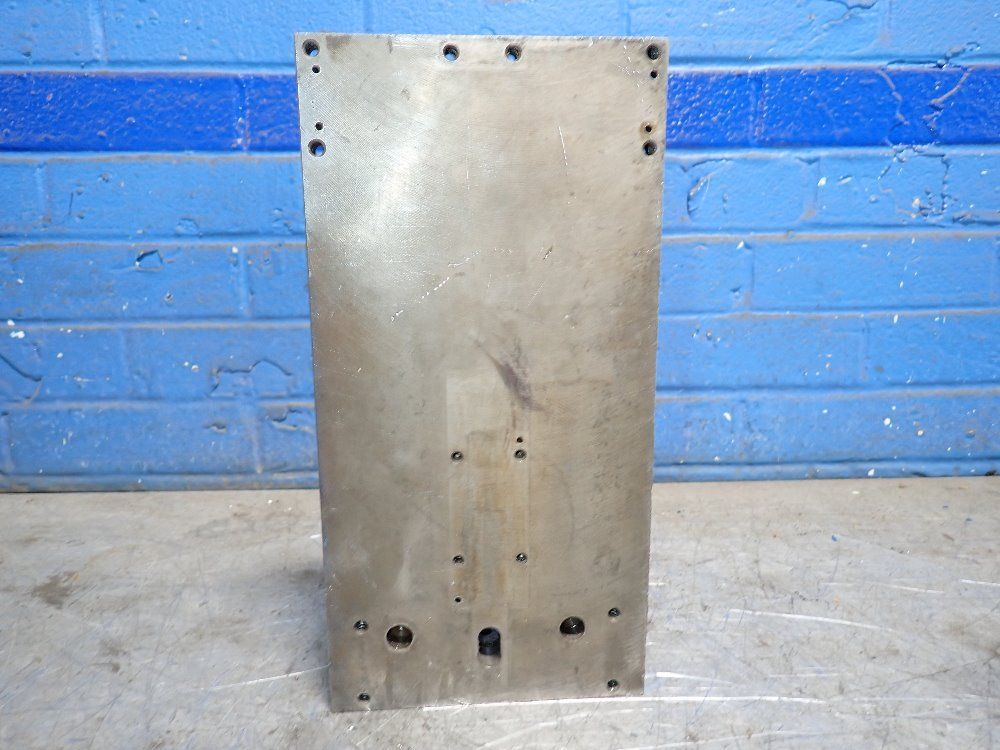 12" X 6" X 6" Right Angleplate