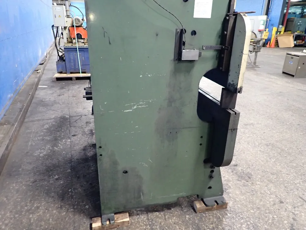 Di-acro Press Brake - 55-10