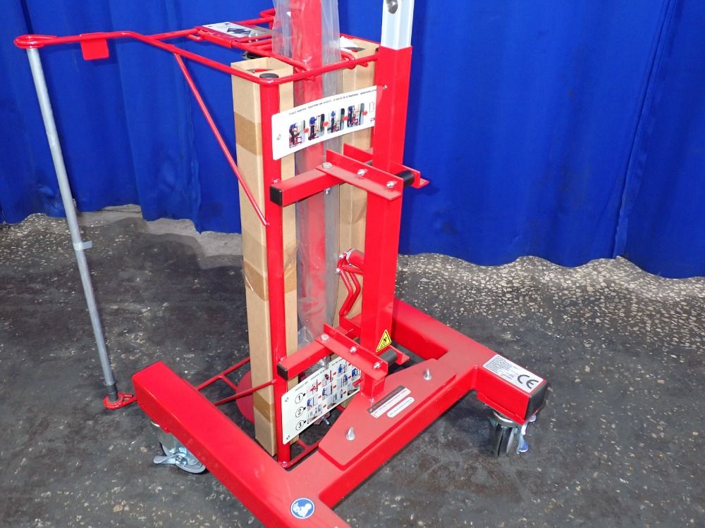 3m 17.6 Lbs Dirt Trap Wall Roller Applicator - 36866