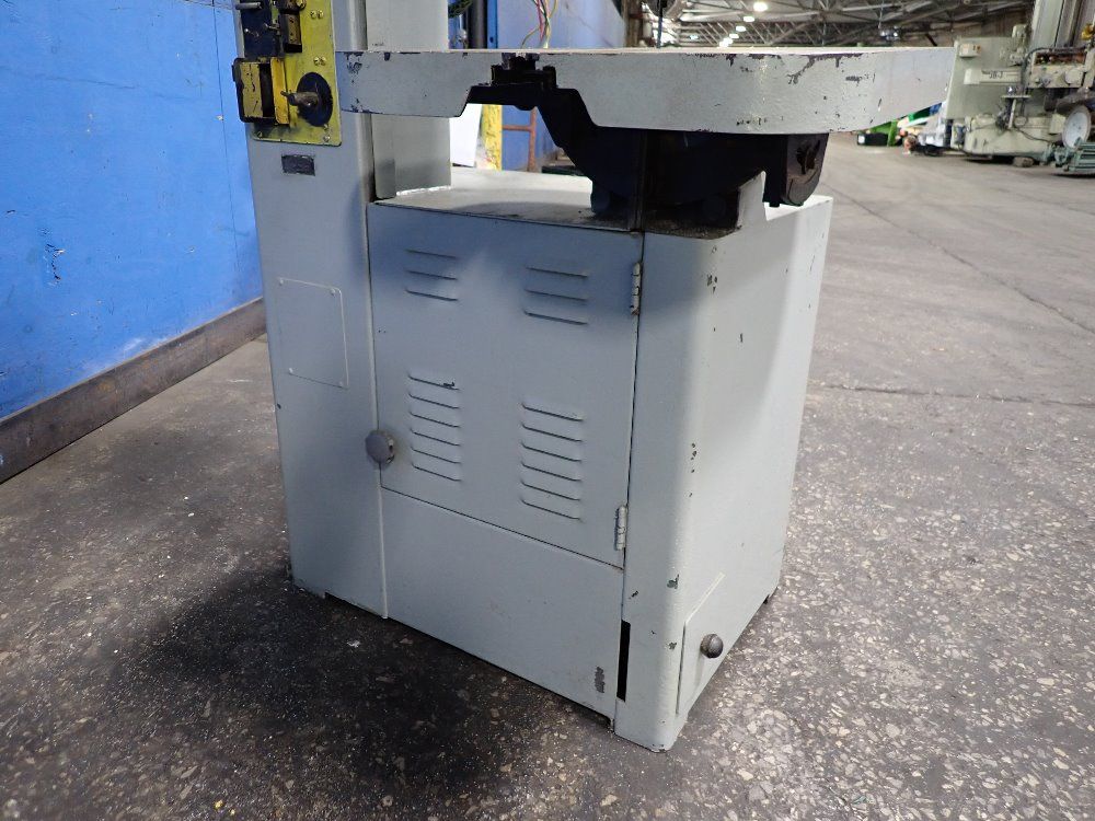 Grob 18" Vertical Band Saw - Ns18