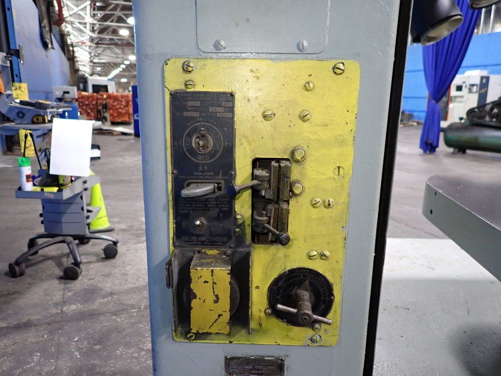 Grob 18" Vertical Band Saw - Ns18