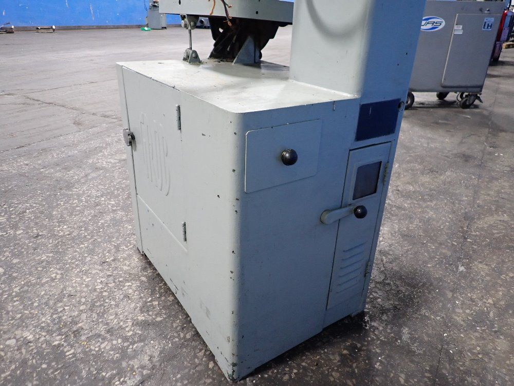 Grob 18" Vertical Band Saw - Ns18