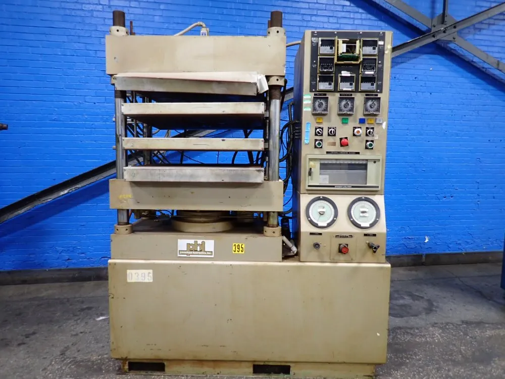 1984 PASADENA HYDRAULIC INC 125R3024S-4HCS-P-Z-2-S8-L-18 PLATEN PRESS