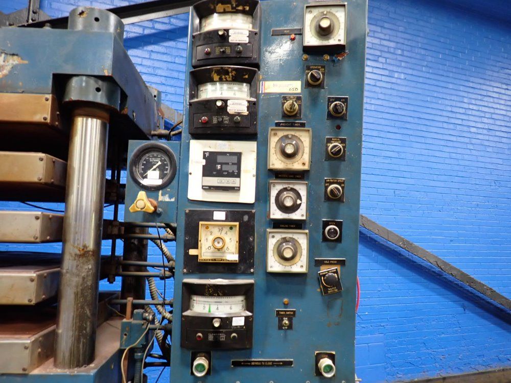 Pasadena Hydraulic Inc 25 1/2"x28" 1969 Pasadena Hydraulic Inc 150mr-573c-14-z4-c Platen Press - 150mr-573c-14-z4-c