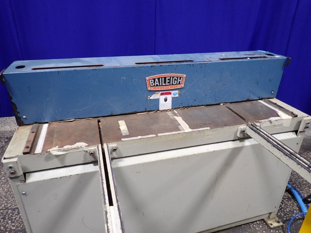 Baileigh 52 1/2" 2011 Baileigh Sh-5216a Shear - Sh-5216a