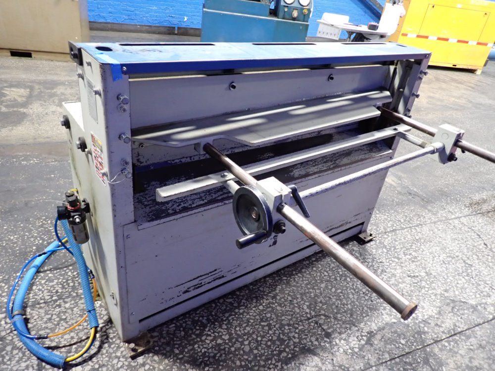 Baileigh 52 1/2" 2011 Baileigh Sh-5216a Shear - Sh-5216a