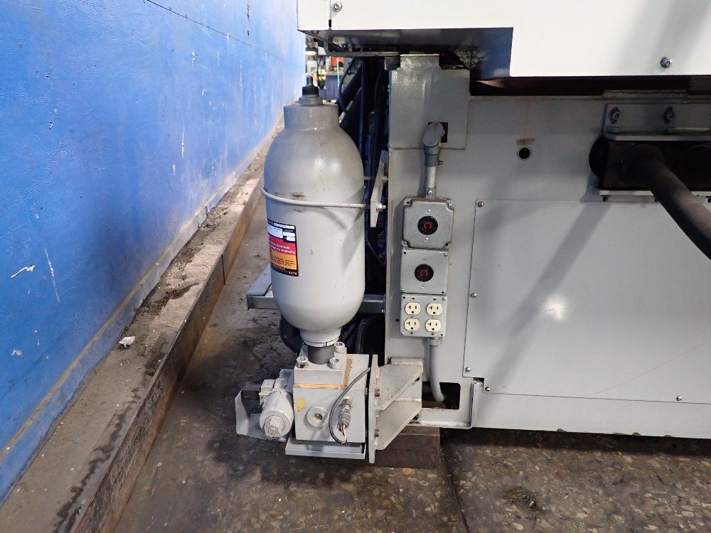 Toyo Machine Injection Molder