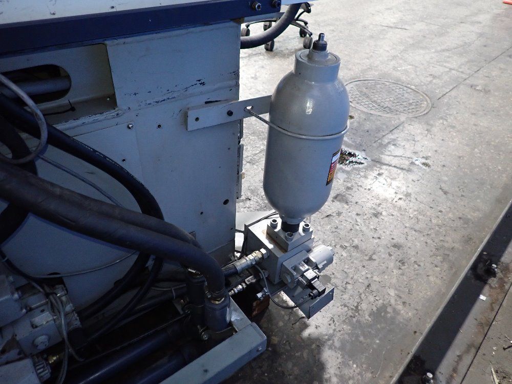 Toyo Machine Injection Molder