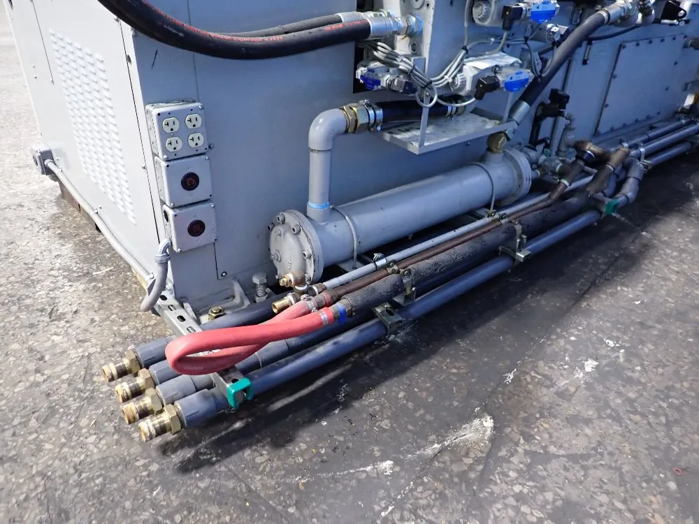 Toyo Machine Injection Molder