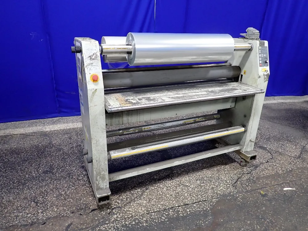 LAMINATOR
