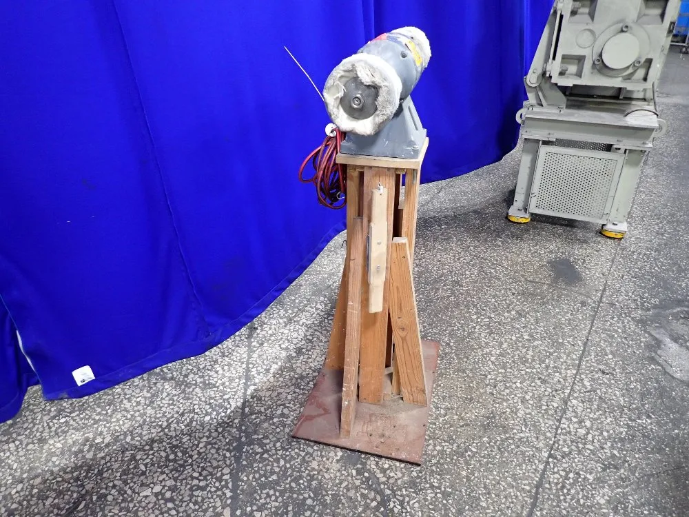Baldor Buffer