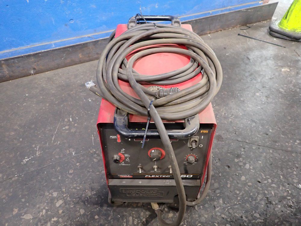 Lincoln Electric 500 Amp Flextec 450 Welder - Flextec 450