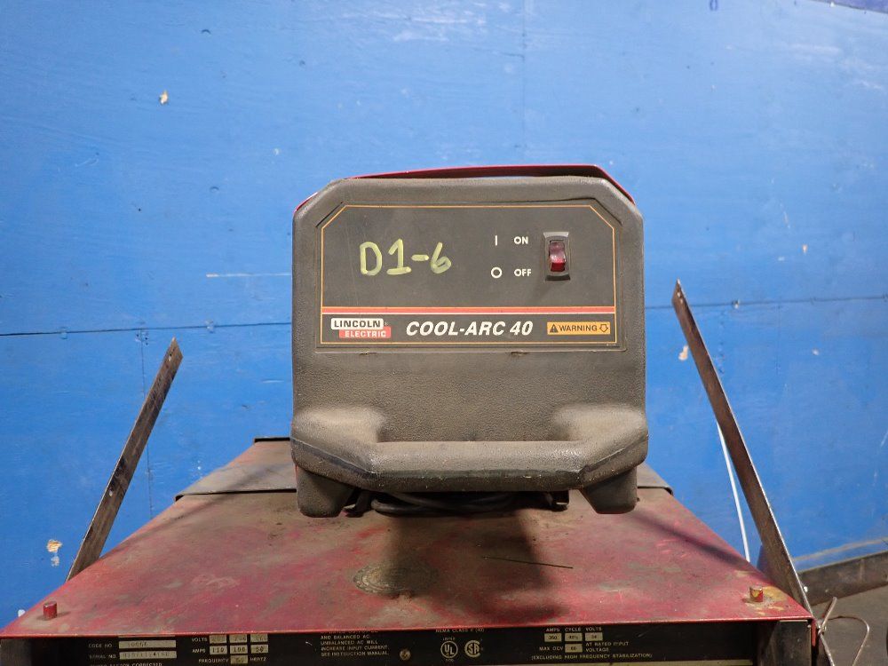 Lincoln Electric 350 Amp Squarewave Tig-355 Welder - Squarewave Tig-355