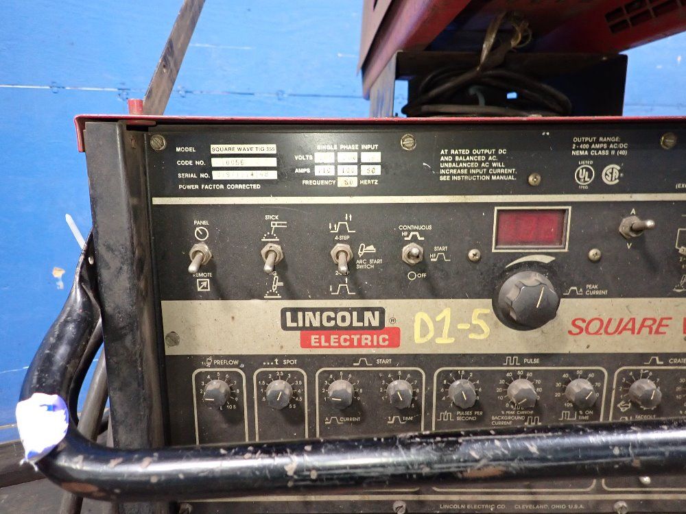Lincoln Electric 350 Amp Squarewave Tig-355 Welder - Squarewave Tig-355
