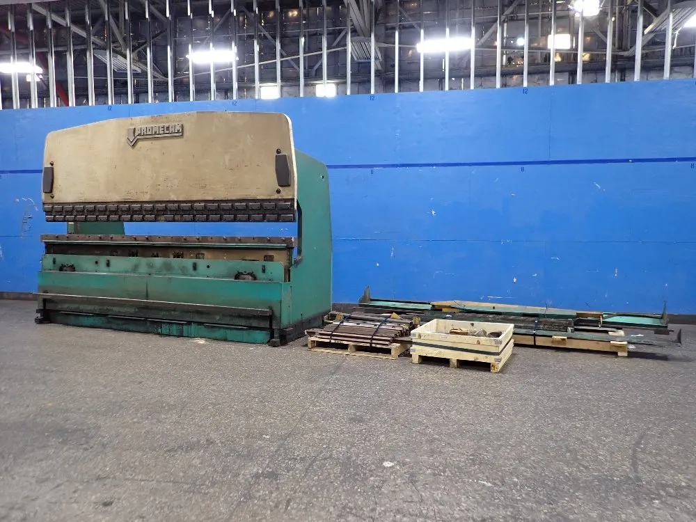 PRESS BRAKE