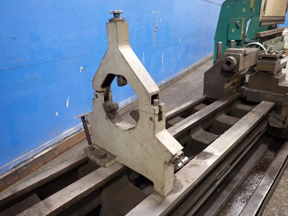 Clausing 41"/44" X 118" Trident 33" Gap Bed Lathe - Trident 33